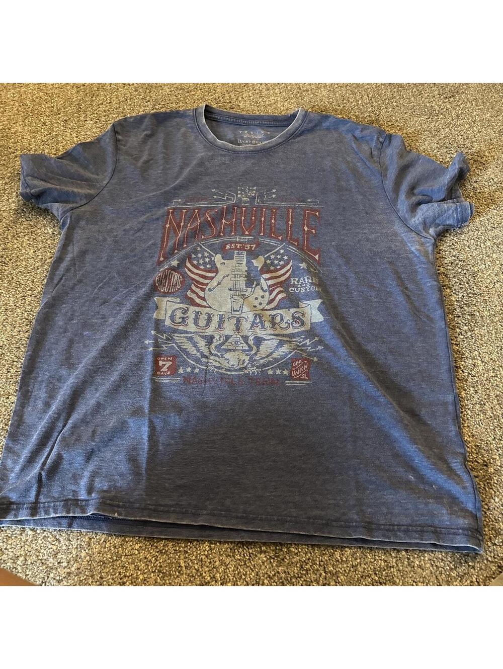 Men's Blue and Grey Tshirt